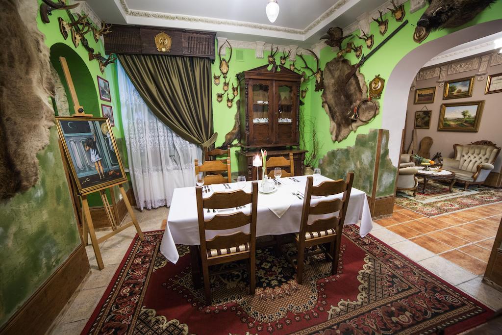 Dwor Boratyn Bed and Breakfast Eksteriør billede