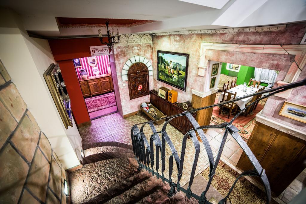 Dwor Boratyn Bed and Breakfast Eksteriør billede
